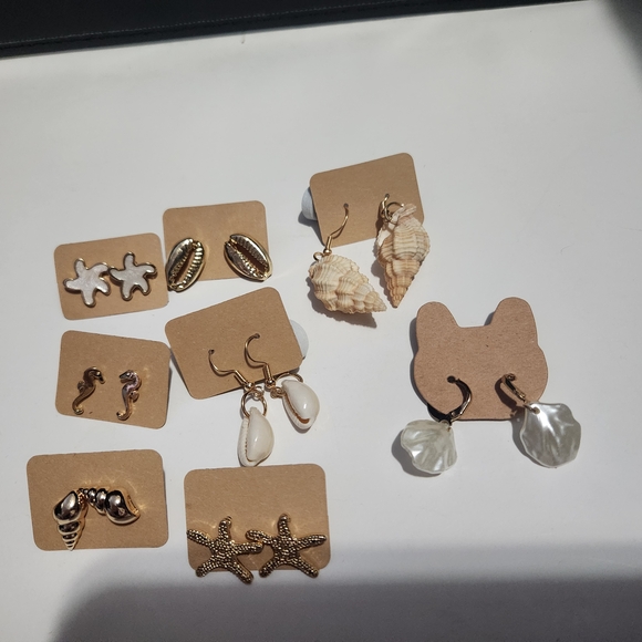 Womens Earring Bundle - Picture 4 of 6
